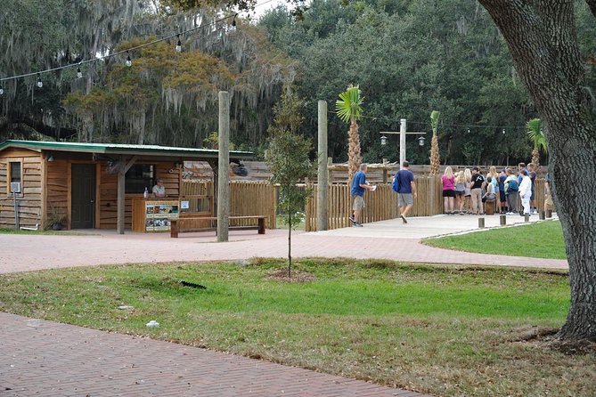 30-Minute Airboat Ride, Lunch, Gem Mining and Park Admission - Native American Village admission: context beyond the swamp