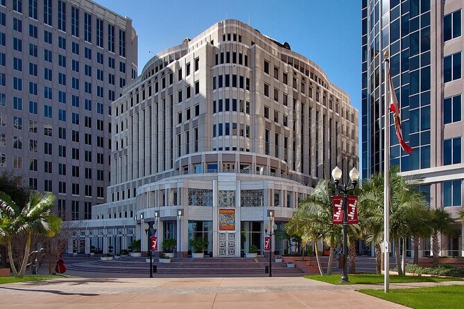 Awesome Scavenger Hunt: Lake Eola's Art Scene & Scenery - Stop 3: Orange County Regional History Center for Context Without a Lecture