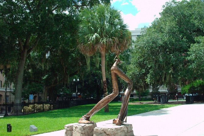 Awesome Scavenger Hunt: Lake Eola's Art Scene & Scenery - How the Photo Challenges Work: Braniac, Photographer, and Mapper