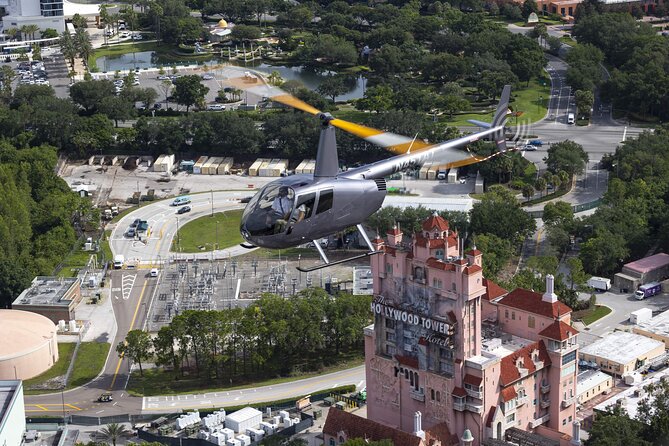 Day Flight 48 Miles Helicopter Tour over Theme Parks & Downtown - A quick start over Kissimmee: getting your bearings from the sky