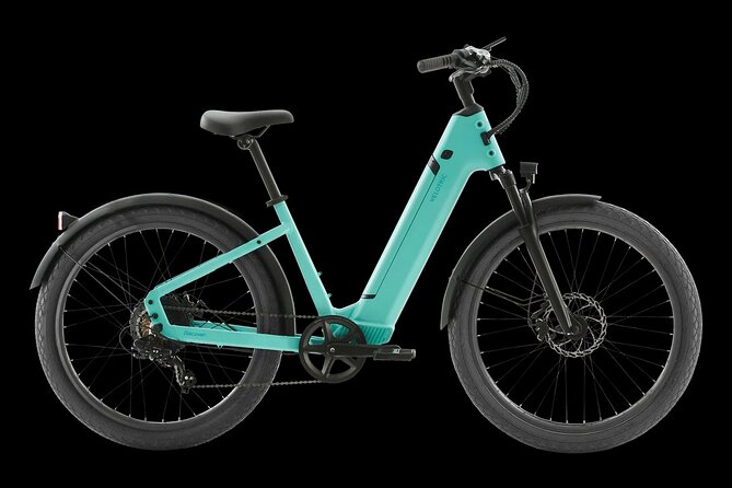 Electric Bike Rentals in The Villages Florida - Your eBike: Velotric Discover 1, Upgraded Comfort, and Two Frame Styles