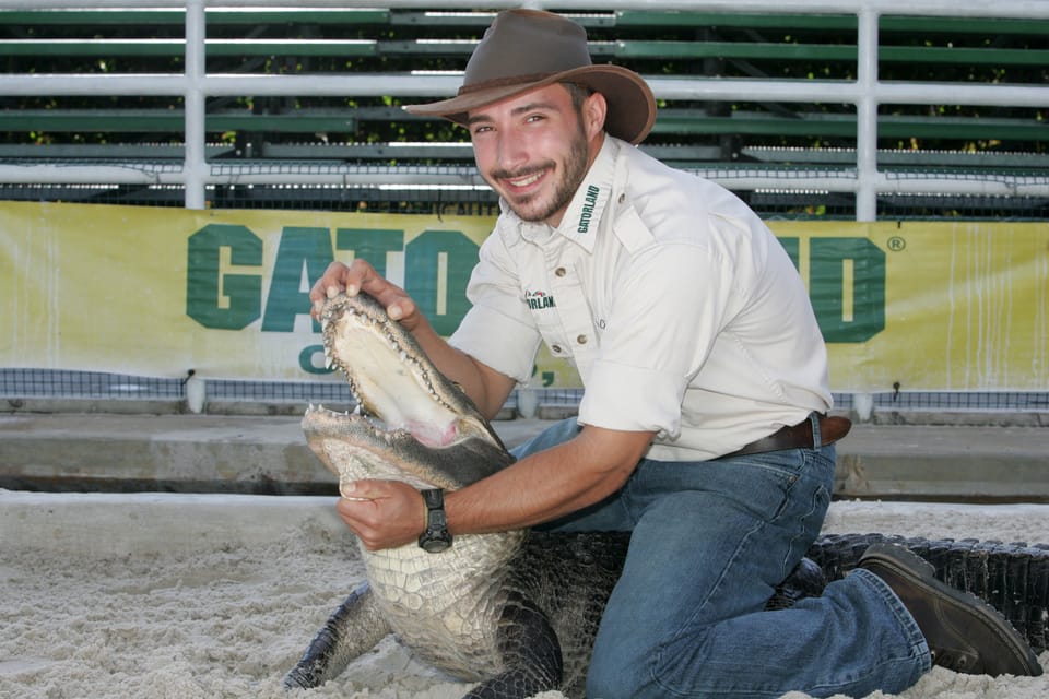 From Orlando: Airboat Tour & Gatorland with Hotel Pickup - Why This Orlando Combo Works: Airboat at Boggy Creek + Gatorland