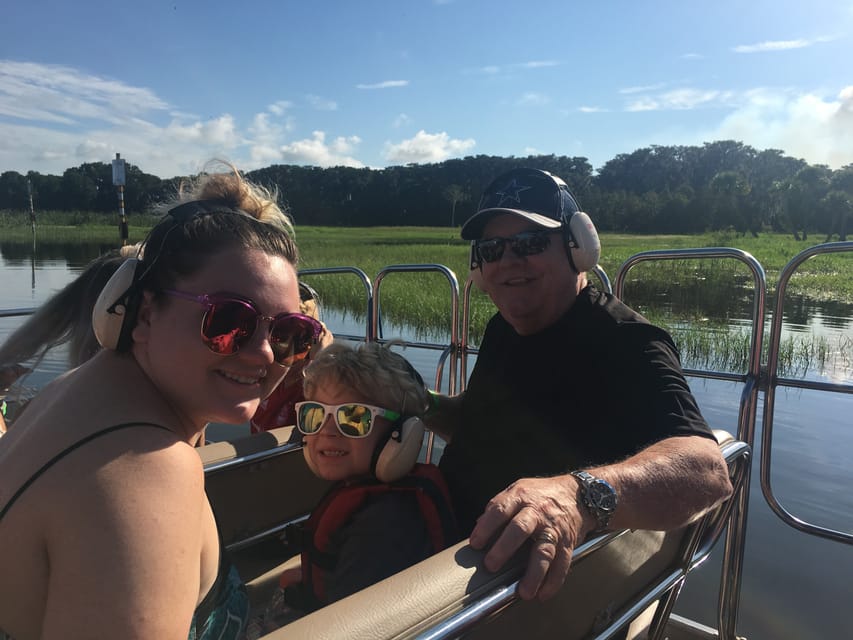 From Orlando: Airboat Tour & Gatorland with Hotel Pickup - What to Bring for a Wet, Sun-Filled Wildlife Day