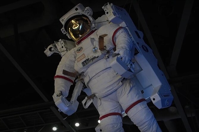 Kennedy Space Center 1-Day Small Group Max 14 Tour from Orlando - Stop 3: Space Shuttle Atlantis (That Full-Scale Shock)