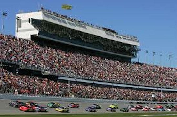 NASCAR Daytona 500 at Daytona International Speedway with Transportation - Stop at Daytona International Speedway: what to expect on race day