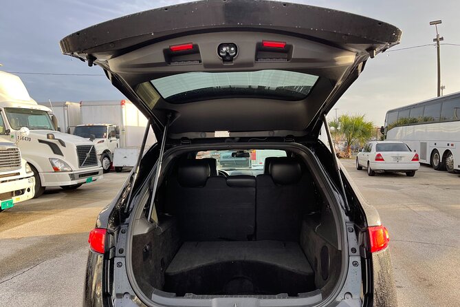 Orlando Airport MCO to Port Canaveral Luxury Sedan - When Things Go Off Script: Vehicle Changes and Breakdowns