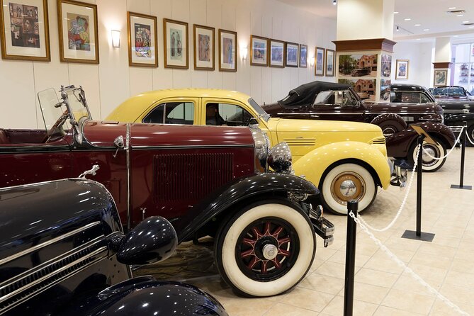 Orlando Auto Museum at Dezerland Park - Getting there on International Drive (and what to expect at the start)