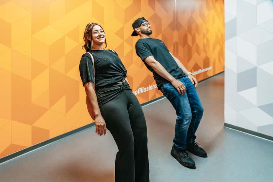 Orlando: Museum of Illusions Admission Ticket - Value for $31: Why the Math Often Works