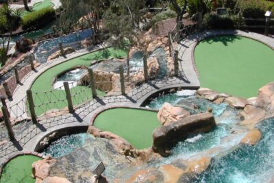 Orlando: Pirate's Cove Adventure Golf Entry Ticket - Entering the pirate world: 18th-century buccaneers, sunken ships and waterfalls