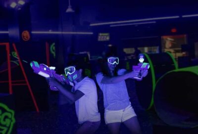 Orlando: Toxic Blast at Dezerland Park - Gel Blasters Under Glow: The Experience Flow You Can Expect