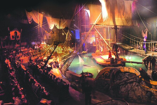 Pirates Dinner Adventure Show in Orlando - What you’re really paying for: show + dinner, not just admission