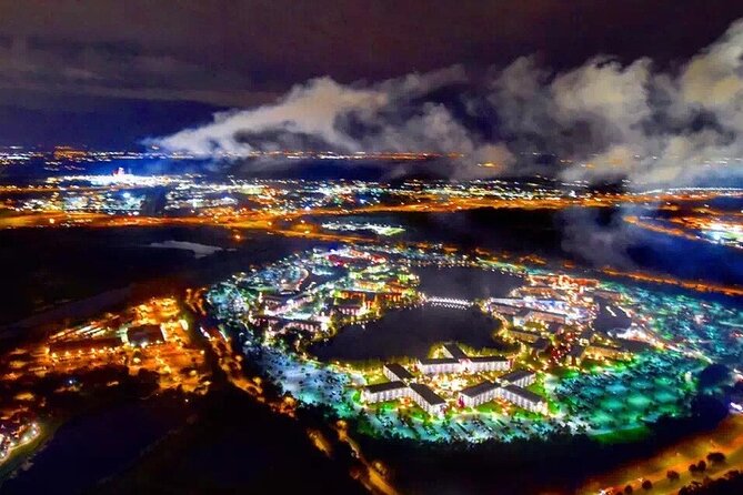 Private Helicopter 77 Miles Fireworks Tour over all Theme Parks - Where it starts: MaxFlight in Kissimmee and what check-in feels like