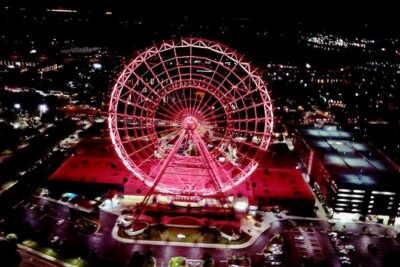 Private Helicopter 77 Miles Fireworks Tour over all Theme Parks - What the experience feels like: smooth ride, window views, and less waiting