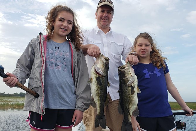 Private Lake Tohopekaliga Fishing Charter near Orlando - The boat and gear setup: you don’t bring tackle, the guide does