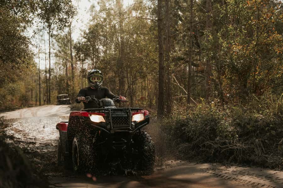 Single-seat ATV Adventure - 1 Hour - Dirt, speed, and the reality of one-hour riding