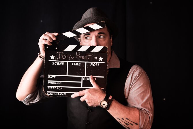 The Outta Control Magic Dinner Show in Orlando - The magic and improv comedy: how participation really works