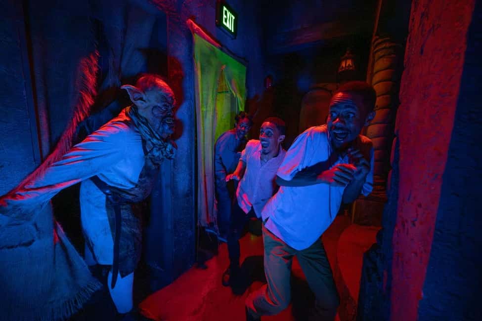 Universal Orlando Resort: Halloween Horror Nights - Tickets, Timing, and the 6:30 PM to 2:00 AM Reality Check